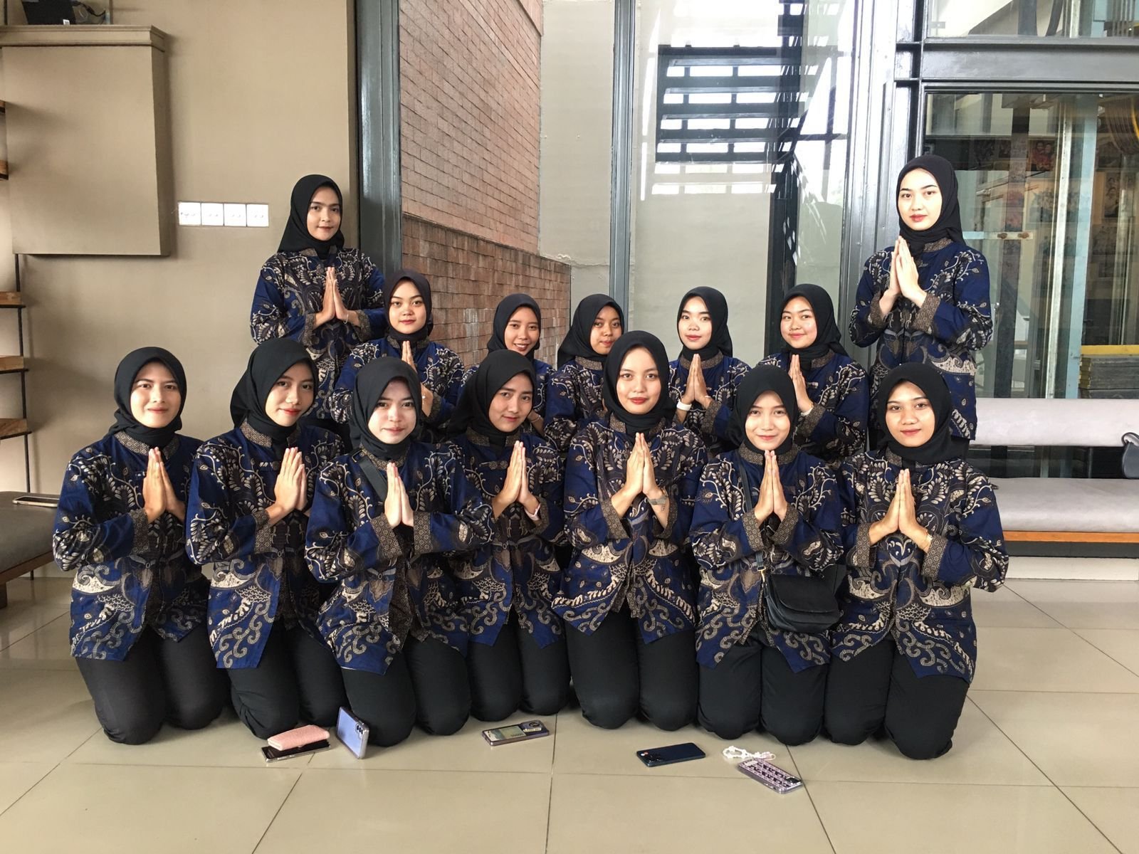 Siswi LPK Ichihara Jaya